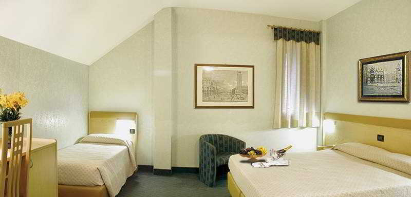 Hotel San Giuliano Mestre Exterior photo
